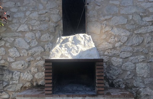 Canalejas de Penafiel House | Country House 'Las Espigas' with Mountain View, Private Terrace and Wi-Fi