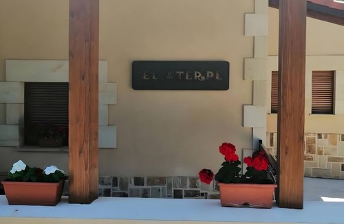Aldehuela del Rincon House | Country House 'El Aterpe 1' with Mountain View, Private Terrace and Wi-Fi