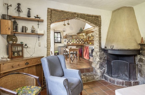 Linares de la Sierra House | Country House 'La Toscana' with Mountain Views