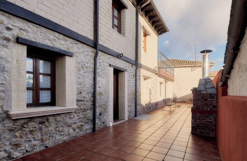 Villanueva de Arriba House | Country House 'La Majada Palentina' with Mountain View, Private Terrace and Wi-Fi