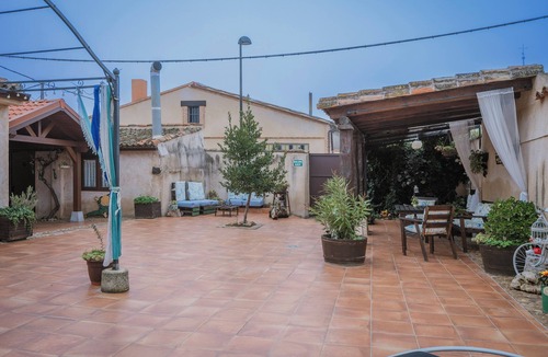 Villanueva de Duero House | Country Home 'Pinar De Las Cabanuelas' with Private Terrace, Private Garden and Wi-Fi
