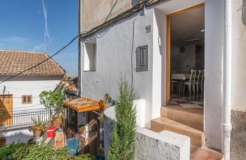 Cazorla House | Country House 'Calma Cazorla' with Balcony and Wi-Fi