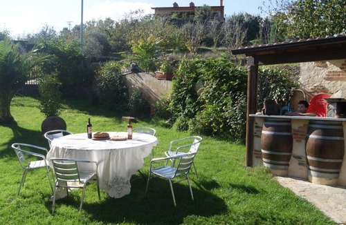 Sotoserrano House | Country House 'Casa Rural Arroal 2' with Mountain View, Wi-Fi and Air Conditioning