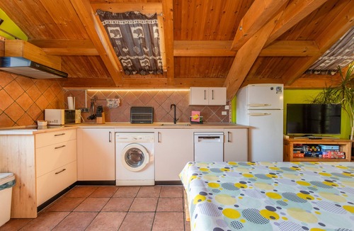 Belsierre House | Country House 'Casa Pirinea' with Mountain View and Wi-Fi
