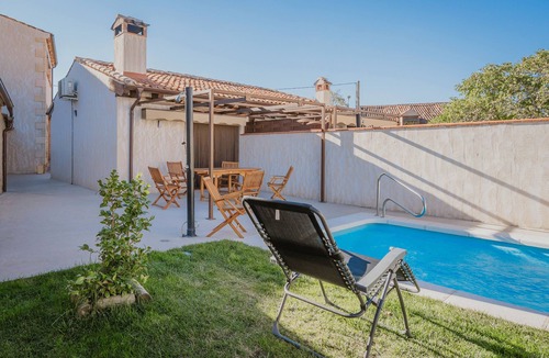 Aldeasaz House | Country House 'El Mirador De La Montaña' with Mountain View, Wi-Fi and Air Conditioning