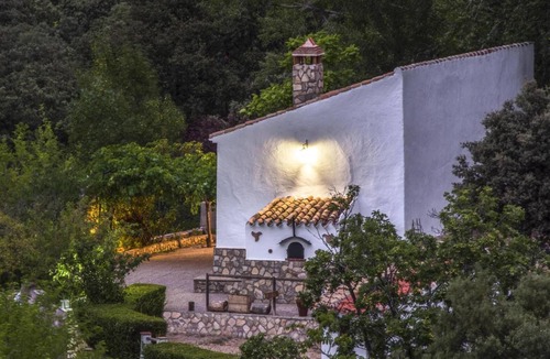 Castril House | Country House 'El Mirador De La Malena' with Mountain View, Private Terrace and Private Garden