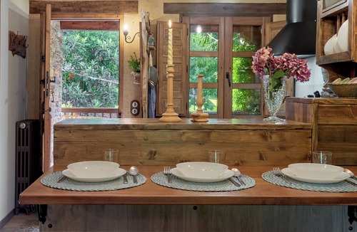 Rimor House | Country House 'El Pajariel II' with Mountain View and Barbecue with Recreational Area
