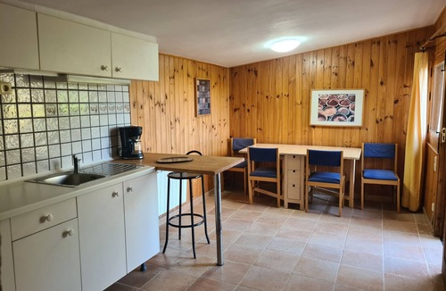 Piedralaves Villa | Country House 'El Valle' with Mountain Views, Private Pool and Wi-Fi