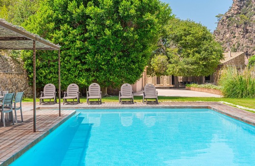 Estellencs Villa | Country House 'Es Port Estellencs' close to the Beach with Sea View, Pool & Wi-Fi