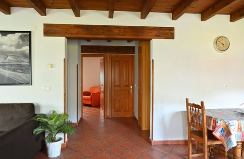 Avin Apartment | Country House 'La Casina' with Mountain View, Private Terrace and Wi-Fi