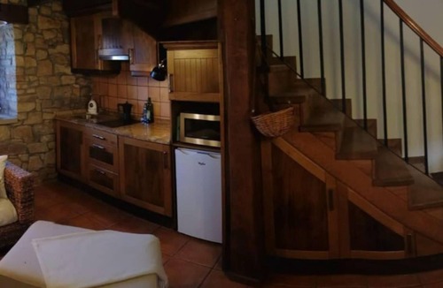 Colunga House | Country House 'La Casita De Luces' with Mountain View, Private Terrace and Wi-Fi