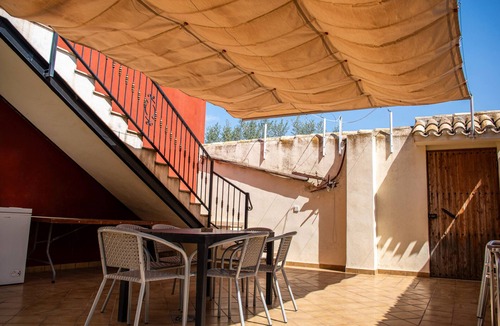 Caravaca de la Cruz House | Country House 'La Escuela Caravaca' with Mountain View, Wi-Fi and Air Conditioning