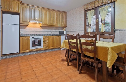 San Justo House | Country House 'Las Nieves' with Mountain View, Private Terrace and Wi-Fi