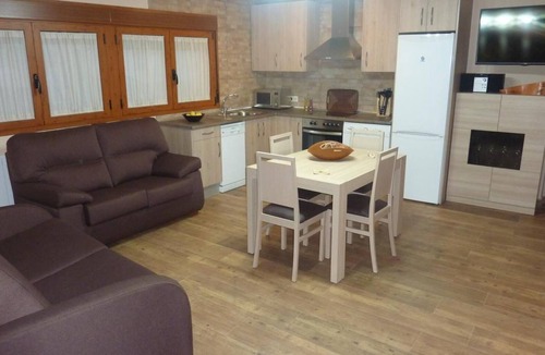 Codo House | Country House 'Los Zafranales I' with Sea View, Wi-Fi and Air Conditioning