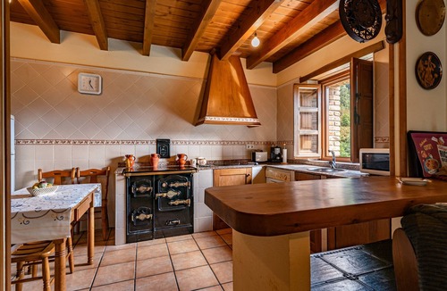 Penamellera Baja House | Country House 'Mesilda' with Mountain View, Private Terrace and Balcony