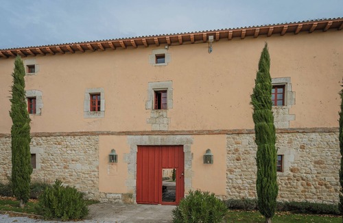 Moarves de Ojeda House | Country House 'Pastor' with Mountain View, Shared Garden and Wi-Fi