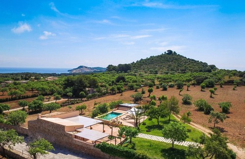 Capdepera Villa | Country House 'Sis Quartons' with Private Pool, Wi-Fi and Air Conditioning