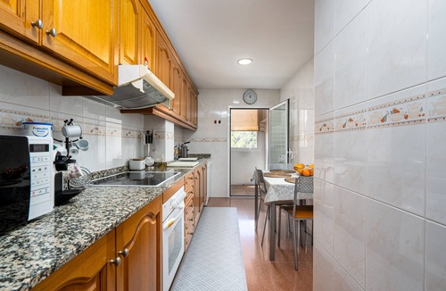 Calella Apartment | Cozy 1-bedroom apartment in lovely Calella with AC, WiFi