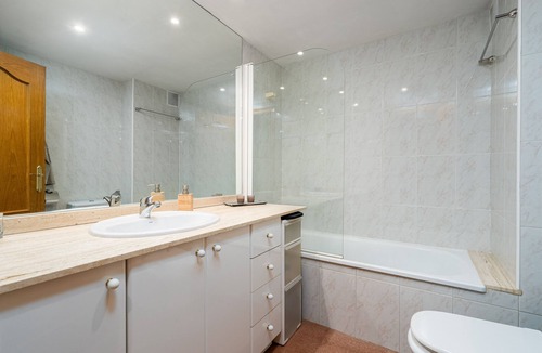 Calella Apartment | Cozy 1-bedroom apartment in lovely Calella with AC, WiFi
