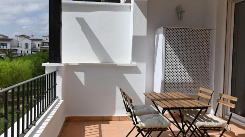 Roldan Apartment | Cozy apartment at La Torre Golf Resort - AE2221LT