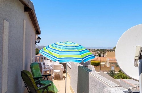 La Siesta Apartment | Cozy apartment in El Chaparral, 60 m², shared pool