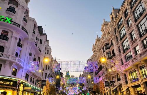 Puente de Vallecas Apartment | Cozy Apartment near City Center
