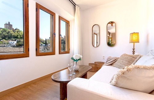 Albaicin Apartment | Cozy apartment with views Alhambra. Plaza Nueva IV