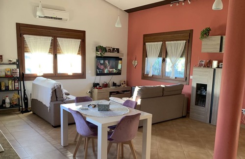 San Cibrao Das Vinas Ski Chalet | Cozy country house 5 minutes from the thermal waters of Ourense