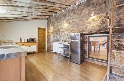 Fraga Cottage | Cozy Fraga Country Escape
