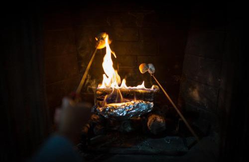 Cerdedo House | Cozy Galician Stone Farmhouse with Fireplaces and Pool