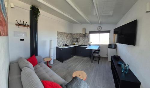 La Sabinita House | Cozy House with Terrace and beautiful ocean views
