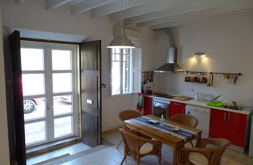 Biniaraix House | Cozy house with terrace, 360º views to the mountains and the valley.