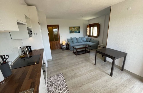 Cogolludo Condo | Cozy & lovely 2 bedroom apartment by the mountain