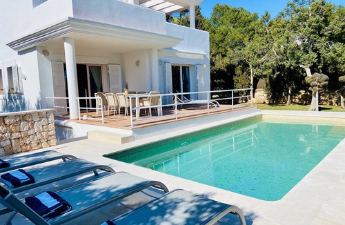 Cala d'Or Villa | Cozy Mallorcan-Style Villa “Es Ratolí” with Private Pool