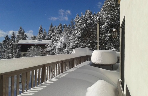 Font-Romeu-Odeillo-Via Ski Chalet | Cozy Mountain Chalet Top Floor – Wellness Escape in Font-Romeu