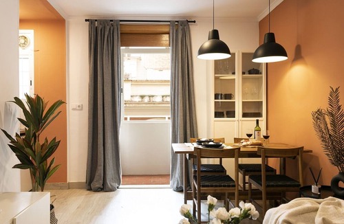 Barceloneta Apartment | Cozy Seaside Getaway in Barceloneta – Steps from the Beach!