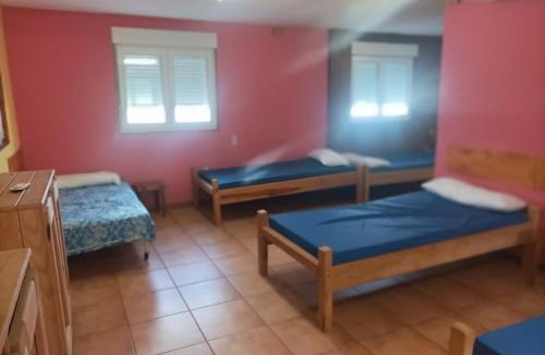 Cruces Hostel | Crucesinn Albergue