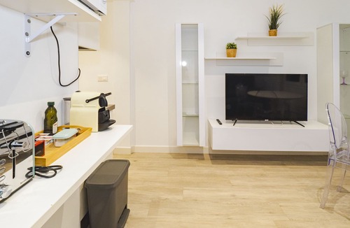Fuengirola Apartment | Cubo's Apartment Front Line Beach Fuengirola/First line of beach/Air conditioning