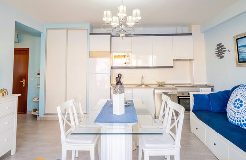 Torremolinos Apartment | Cubo's Apartment Perla del Sol Rosa/beach/free wifi