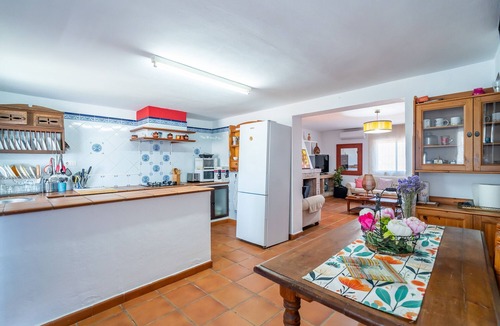 Alora Cottage | Cubo's Lorente Rural House/Private pool/BBQ/Terrace/Free Wi-Fi