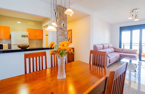 Torremolinos Apartment | Cubo's Seaview Apartament Evy Beach/near beach/views/free wifi/parking included