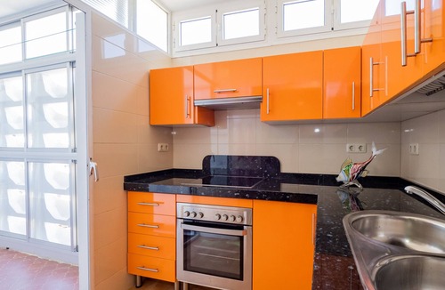 Torremolinos Apartment | Cubo's Seaview Apartament Evy Beach/near beach/views/free wifi/parking included