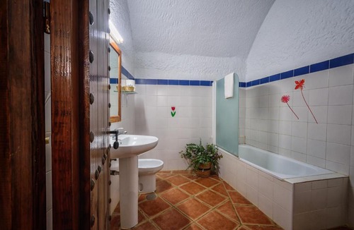 Guadix Apartment | Cuevas Pedro Antonio de Alarcon