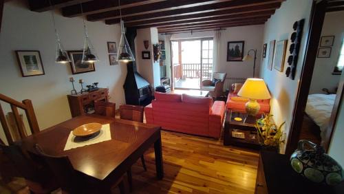 Alp Apartment | Dúplex en el centro de Alp