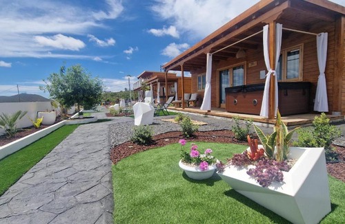 Granadilla de Abona Ski Chalet | DaKe Casetta Tenerife Village