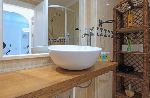 Benagalbon Apartment | Del Parque Flats - Golf & Beach Swimmingpool