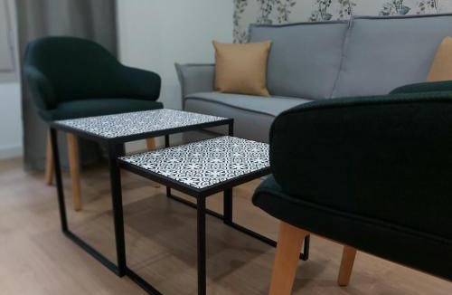 Malaga Historic Centre Apartment | Del Parque Flats Teatro Plaza Premium