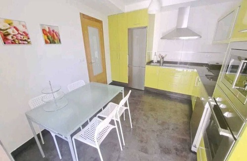 Moana Apartment | Deluxe Penthouse very close to the beach, Free Parking
