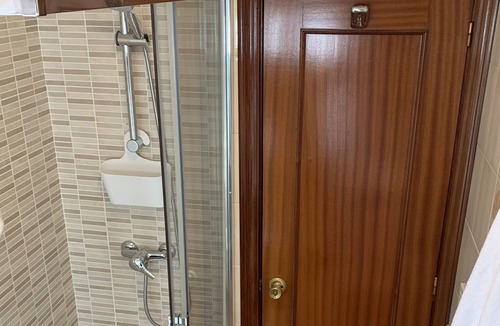 Vallobal House | Description and details in English of the accommodation