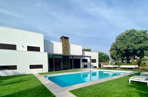 Guadarrama House | Design villa in the mountains of Madrid